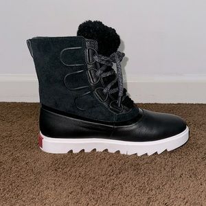 JOAN OF ARCTIC NEXT LITE WATERPROOF WEDGE SNOW BOOT IN BLACK SEA SALT